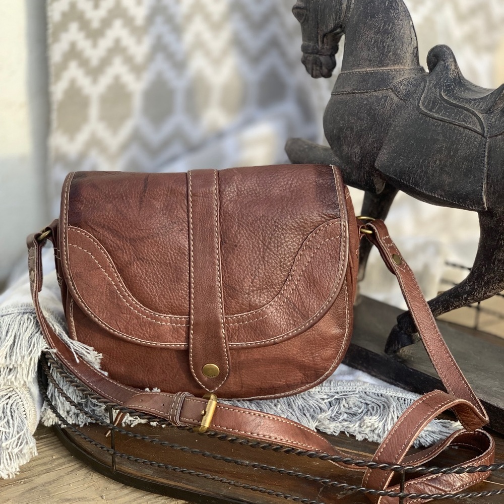 💞👜EUC Frye Campus Crossbody 👜💞